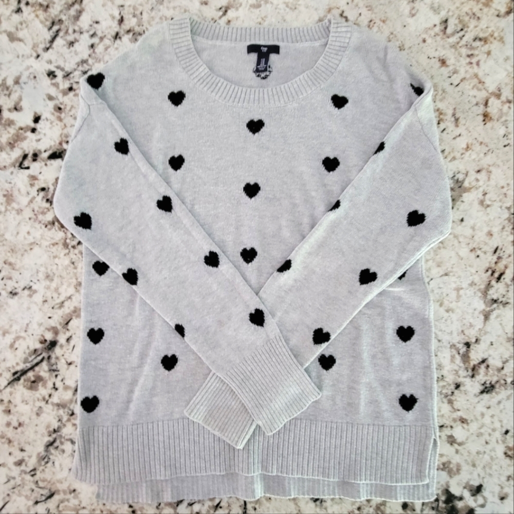 GAP Sweater
